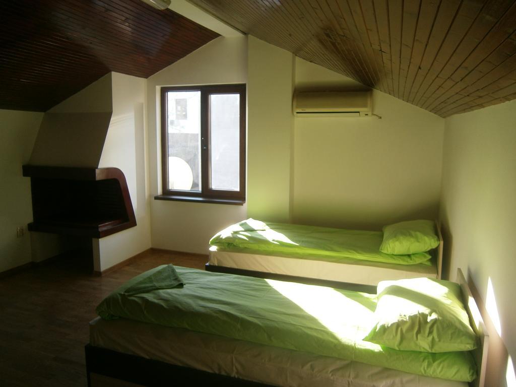 סופיה Ivory Tower Hostel מראה חיצוני תמונה