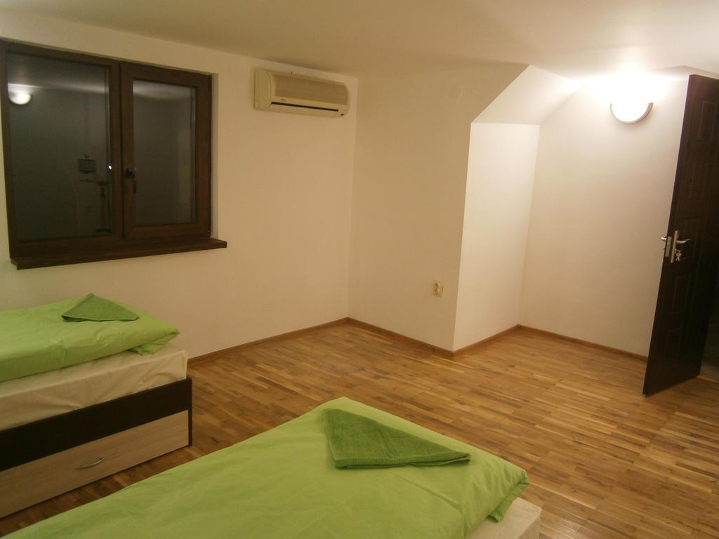 סופיה Ivory Tower Hostel מראה חיצוני תמונה