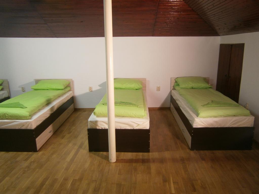 סופיה Ivory Tower Hostel מראה חיצוני תמונה